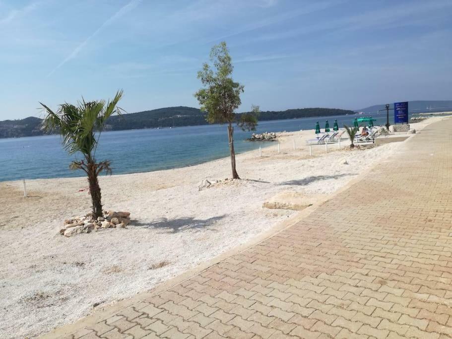 Apartment Ileana Trogir Exterior foto